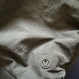Lululemon bag